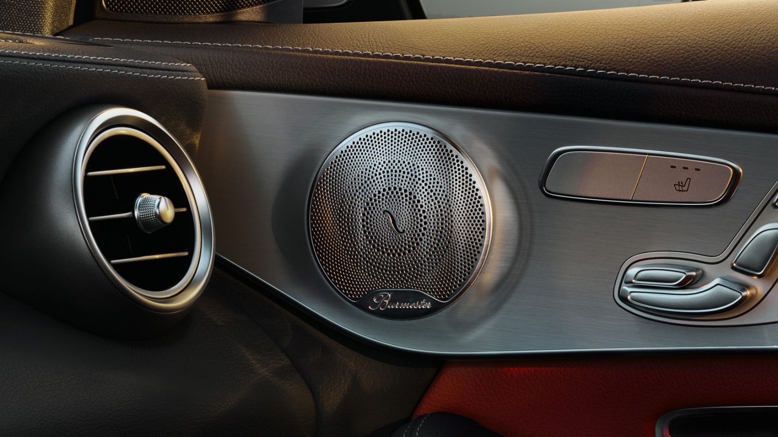 He thong loa Burmester chinh hang GLC